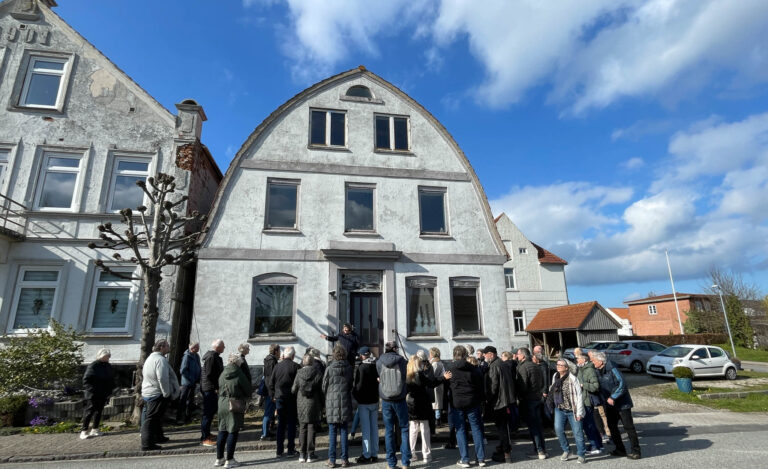 Kom tæt på de historiske bygninger i Augustenborg