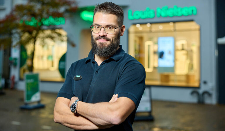 Louis Nielsen fejrer 25 år med Sebastian Parada