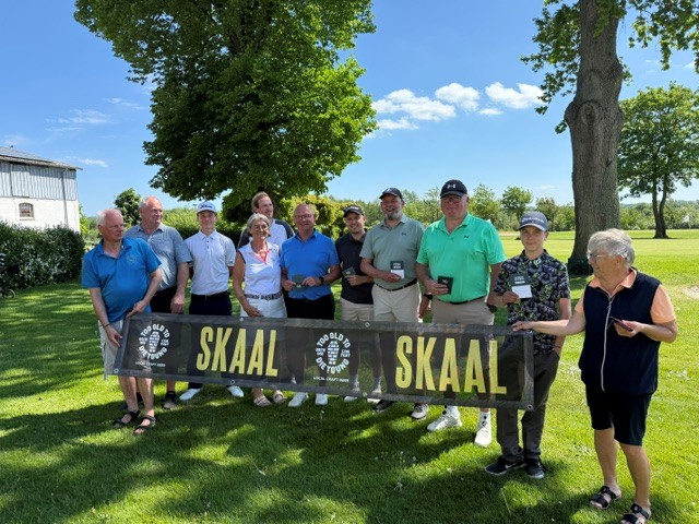 Se resultaterne fra golfspillernes pinseturnering