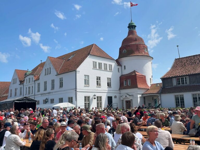 Der ventes masser af festivaltrafik i Nordborg