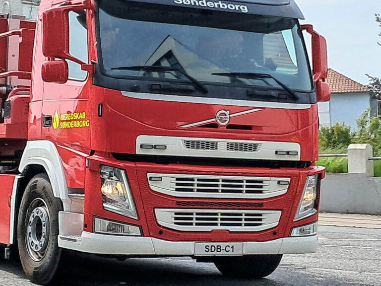 Brand i installationsskab – boliger kan stå uden strøm