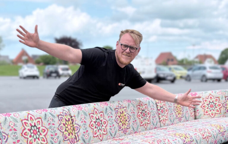 Tingster inviterer til Loppe Sommerfest