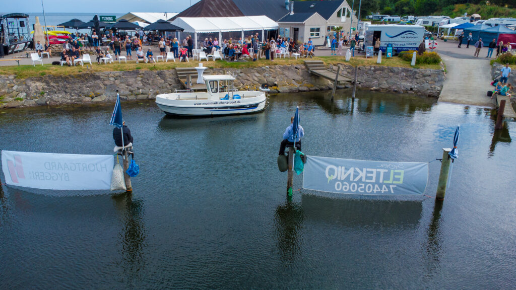 Hyggelig eftermiddag på Mommark Marina