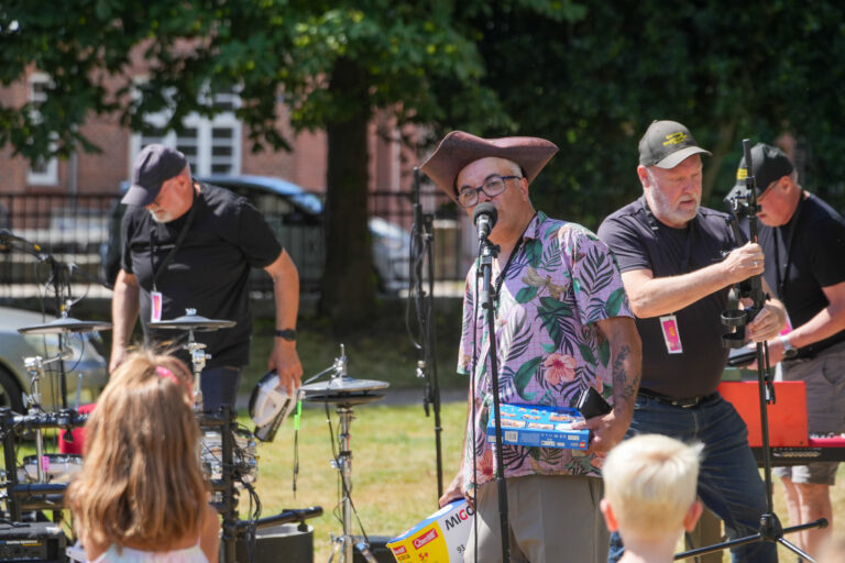 Årets sidste Sjov & Musik