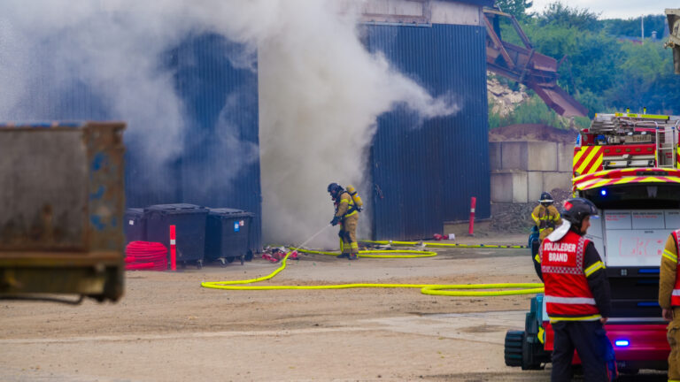 Brand i industribygning