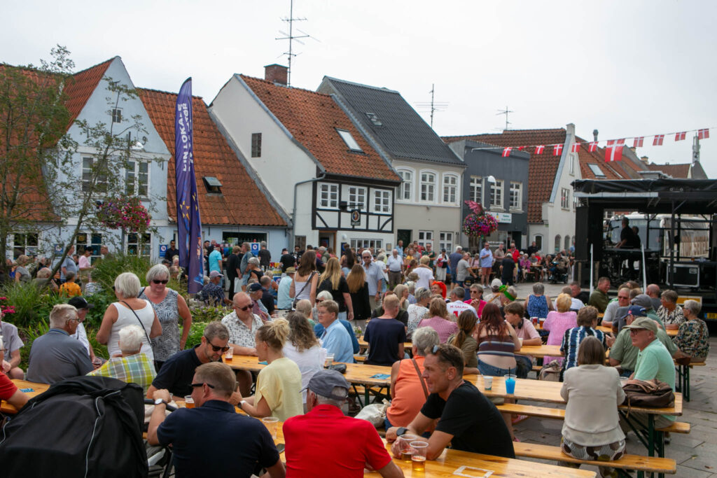 Nova Datas Sommerfest fyldte hele Bryggertorvet